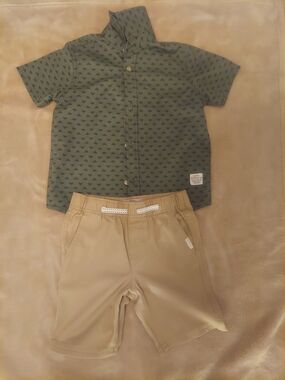Weatherproof Vintage 5T Olive Green And Khaki Shorts Set-Navy Motif